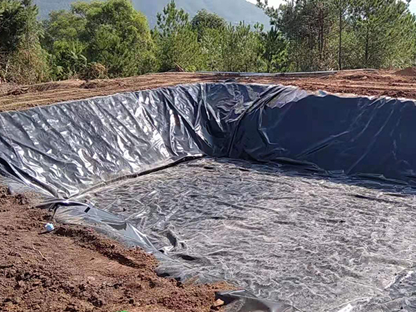 土工膜在施工現(xiàn)場需要注意哪些細節(jié)？