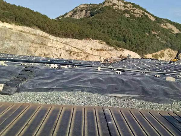 概述土工膜在垃圾填埋場(chǎng)封場(chǎng)中的使用優(yōu)勢(shì) 概述土工膜在垃圾填埋場(chǎng)封場(chǎng)中的使用優(yōu)勢(shì)