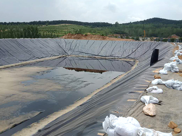 河道渠道防滲工程如何合理運(yùn)用防滲膜？