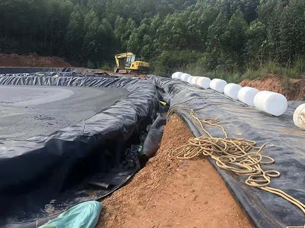 了解hdpe土工膜的施工方案有哪些？