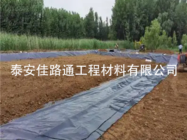沼氣池建設(shè)須提升黑色防滲土工膜使用壽命 沼氣池建設(shè)須提升黑色防滲土工膜使用壽命