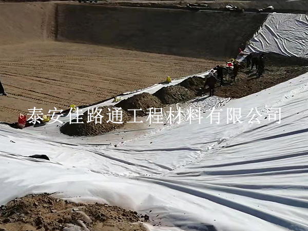 養(yǎng)殖防滲土工膜的使用過程有哪五個(gè)方面須注意？