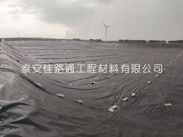 魚塘防滲膜施工需要注意哪些問題要點？