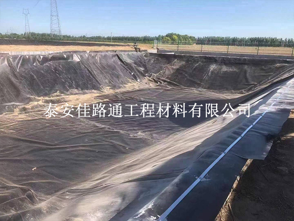 提高水產(chǎn)養(yǎng)殖防滲膜的養(yǎng)殖效率講究措施方法 提高水產(chǎn)養(yǎng)殖防滲膜的養(yǎng)殖效率講究措施方法