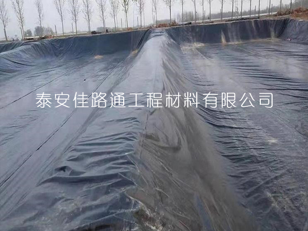 關(guān)于HDPE土工膜的驗收有哪些注意事項？