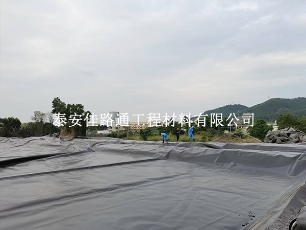 蓄水池防滲膜施工全流程注意事項：從基底到驗收的關鍵把控